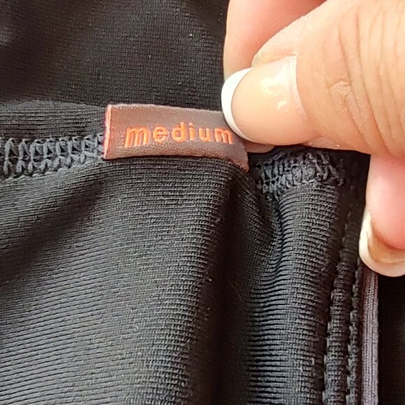 FlipBelt Black Women's Accessory Belt - Picture 3 of 5